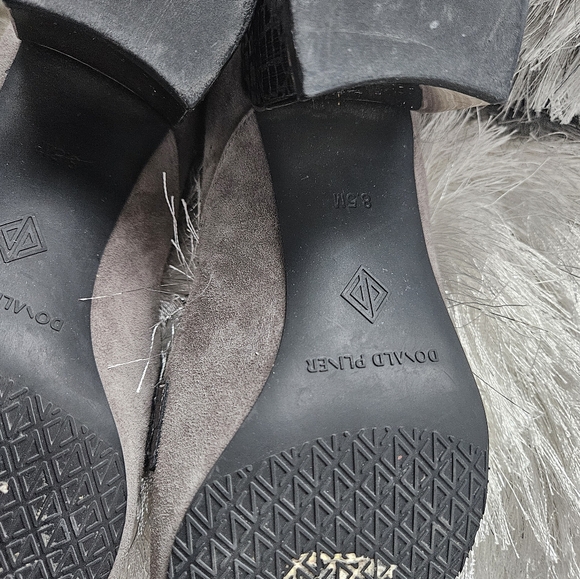 Barely worn Donald Pliner grey two tone with buckle/alligator style chunky heel - Picture 13 of 16